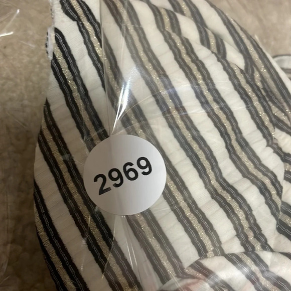 New! Vitamin A Demi striped underwire bikini top 12969 - Picture 5 of 5